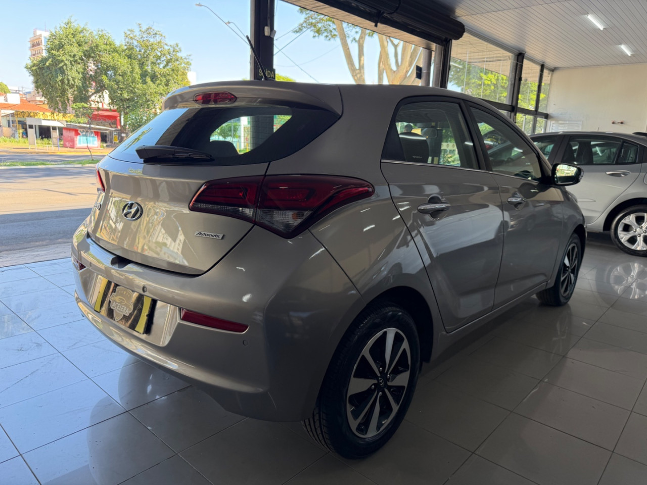HB 20 Hatch 1.6 16V 4P PREMIUM FLEX AUTOMÁTICO