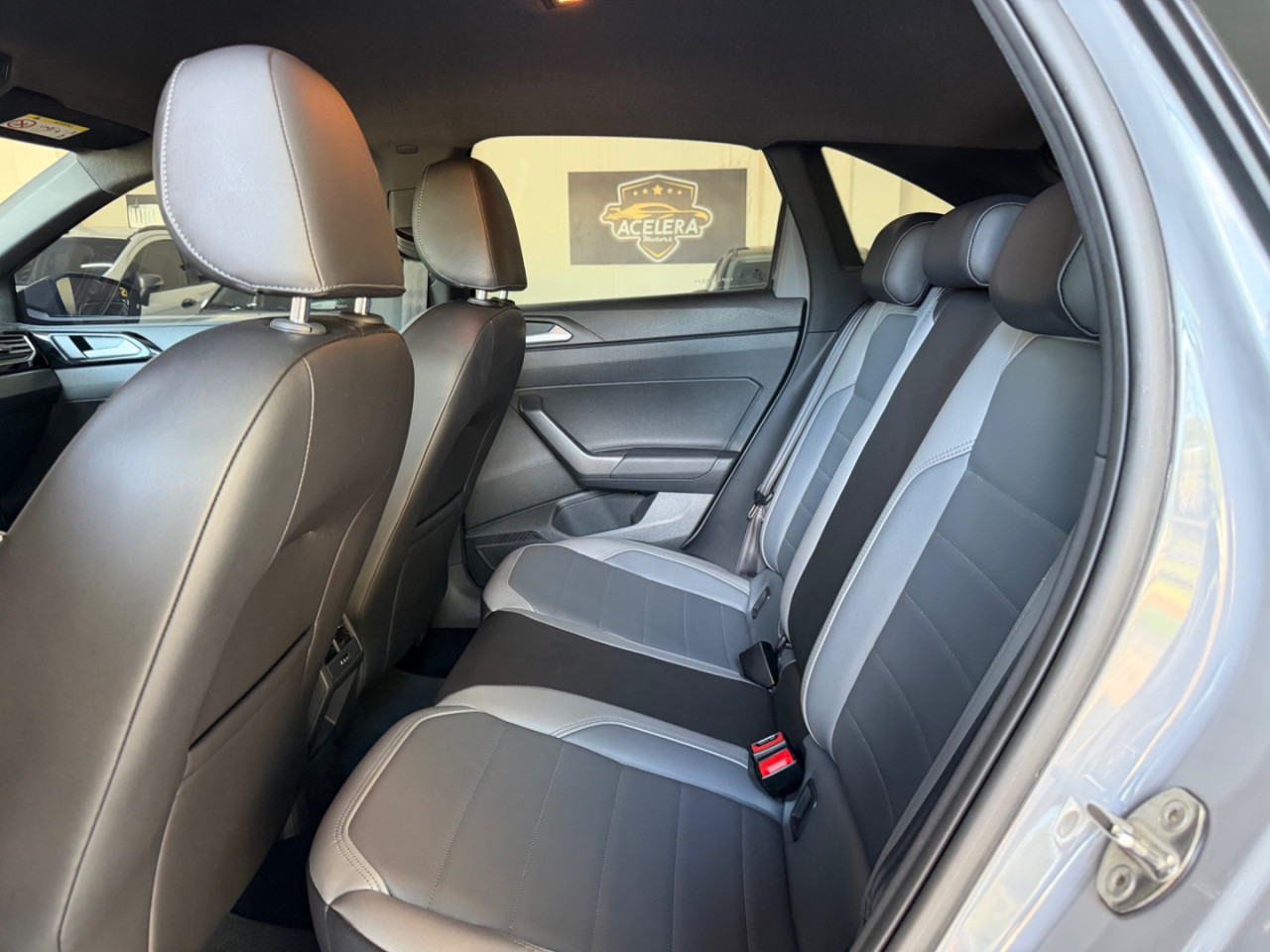 Nivus 1.0 4P FLEX 200 TSI HIGHLINE TURBO AUTOMÁTICO