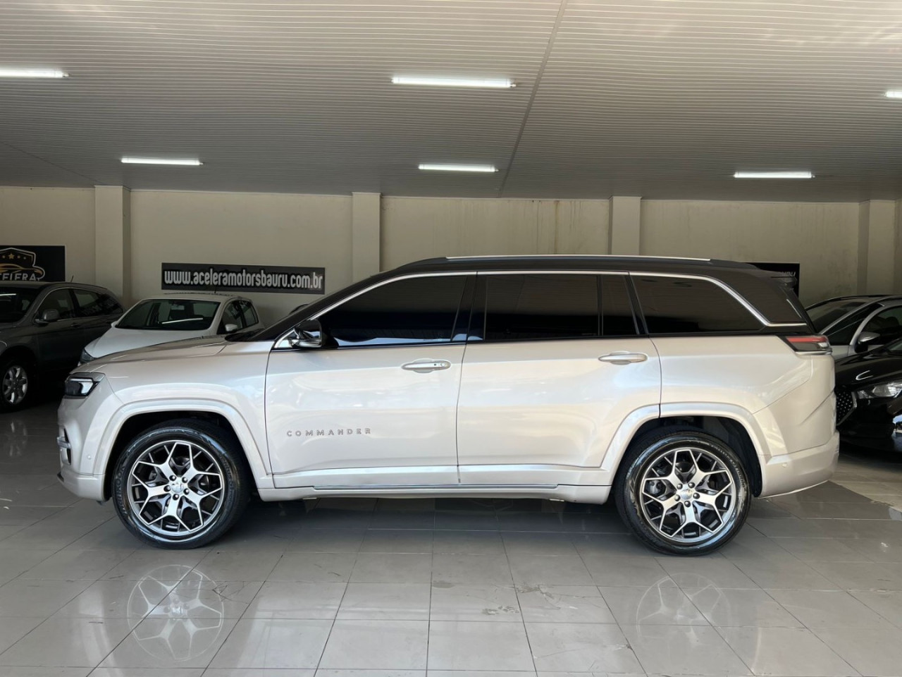 Commander 1.3 16V 4P FLEX T270 OVERLAND TURBO AUTOMÁTICO