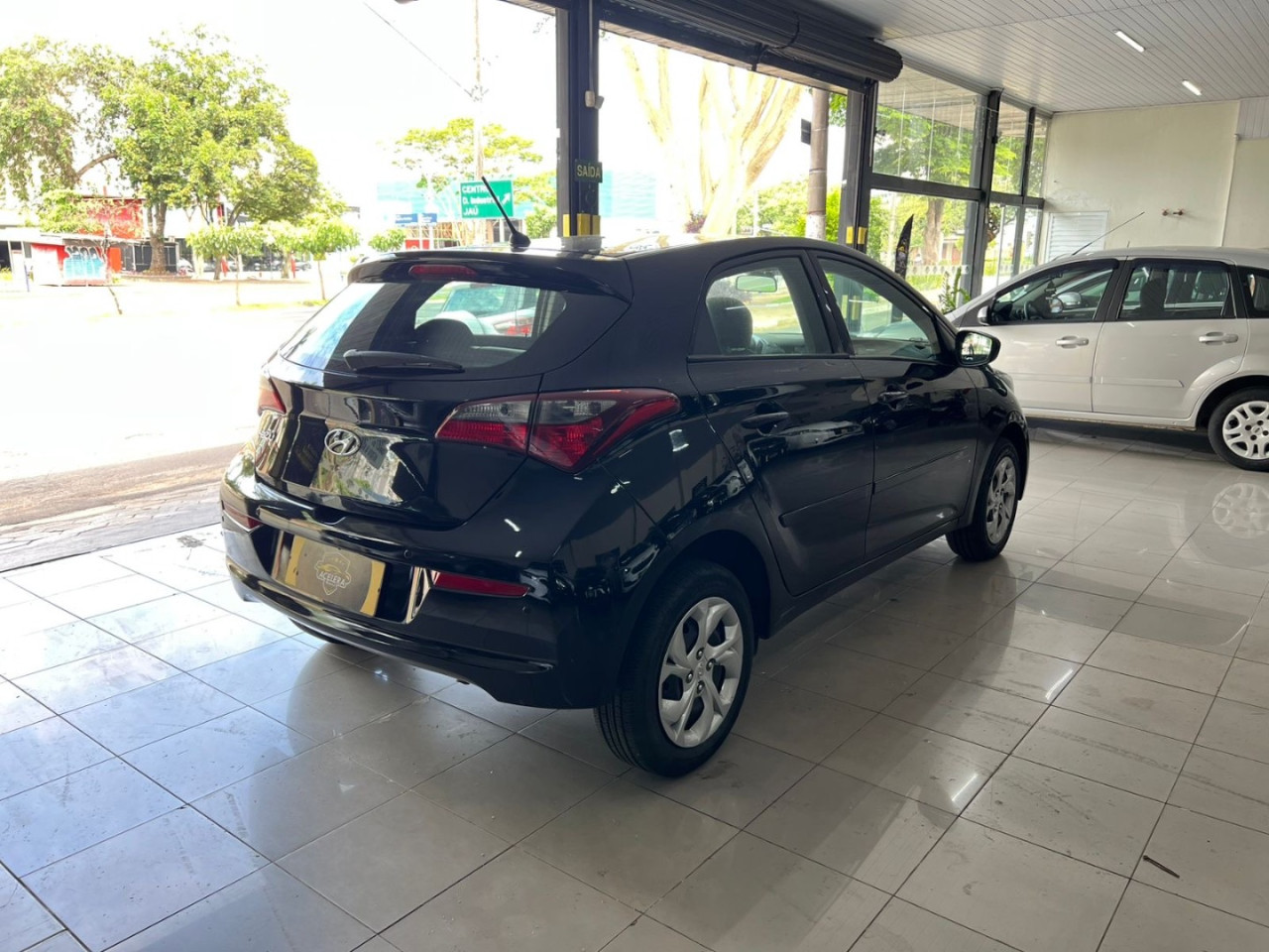 HB 20 Hatch 1.0 12V 4P FLEX UNIQUE