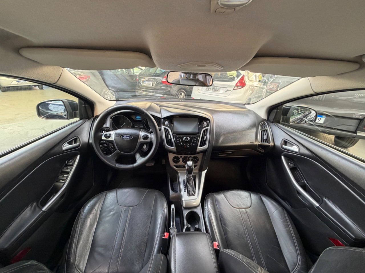 Focus Hatch 1.6 16V 4P FLEX SE POWERSHIFT AUTOMÁTICO