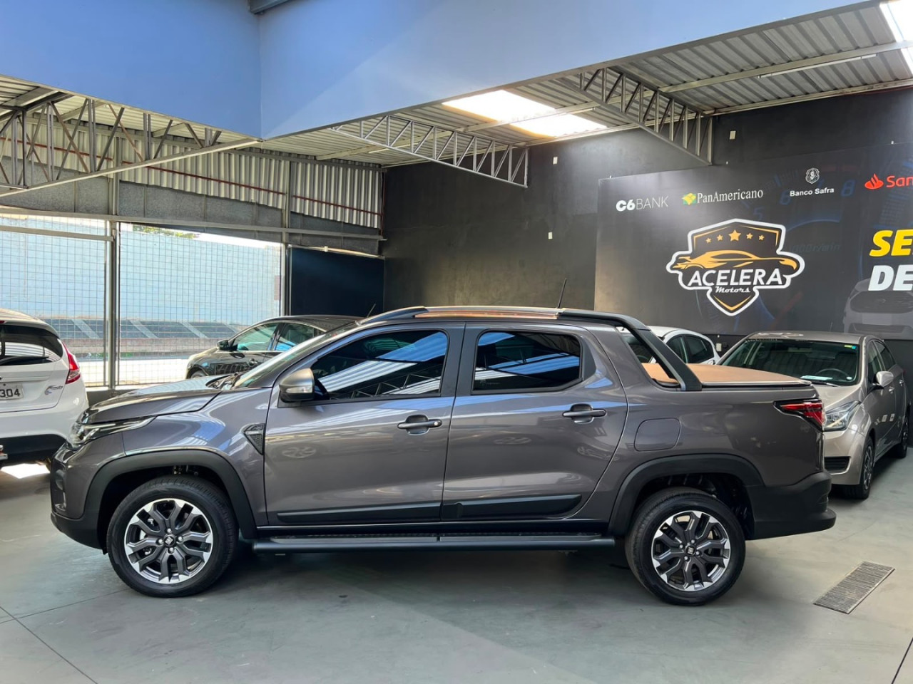 Strada 1.0 12V TURBO 200 FLEX ULTRA CABINE DUPLA AUTOMÁTICO CVT