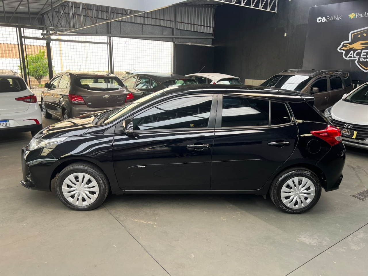Yaris Hatch 1.5 16V 4P FLEX XL MULTIDRIVE AUTOMÁTICO CVT