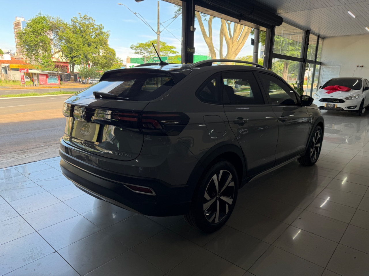 Nivus 1.0 4P FLEX 200 TSI HIGHLINE TURBO AUTOMÁTICO