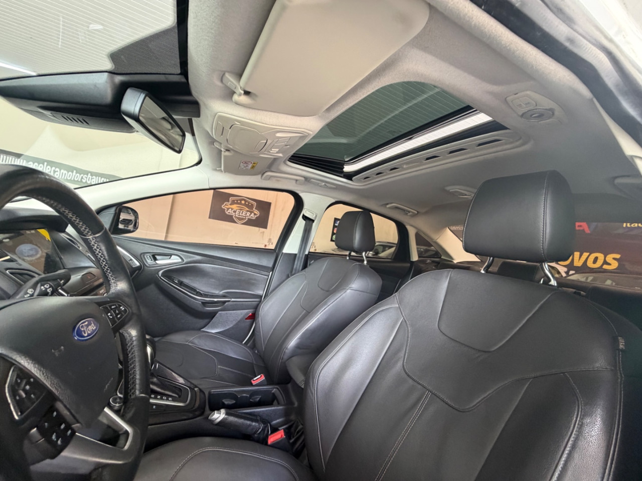Focus Sedan 2.0 16V 4P FLEX TITANIUM PLUS FASTBACK POWERSHIFT AUTOMÁTICO