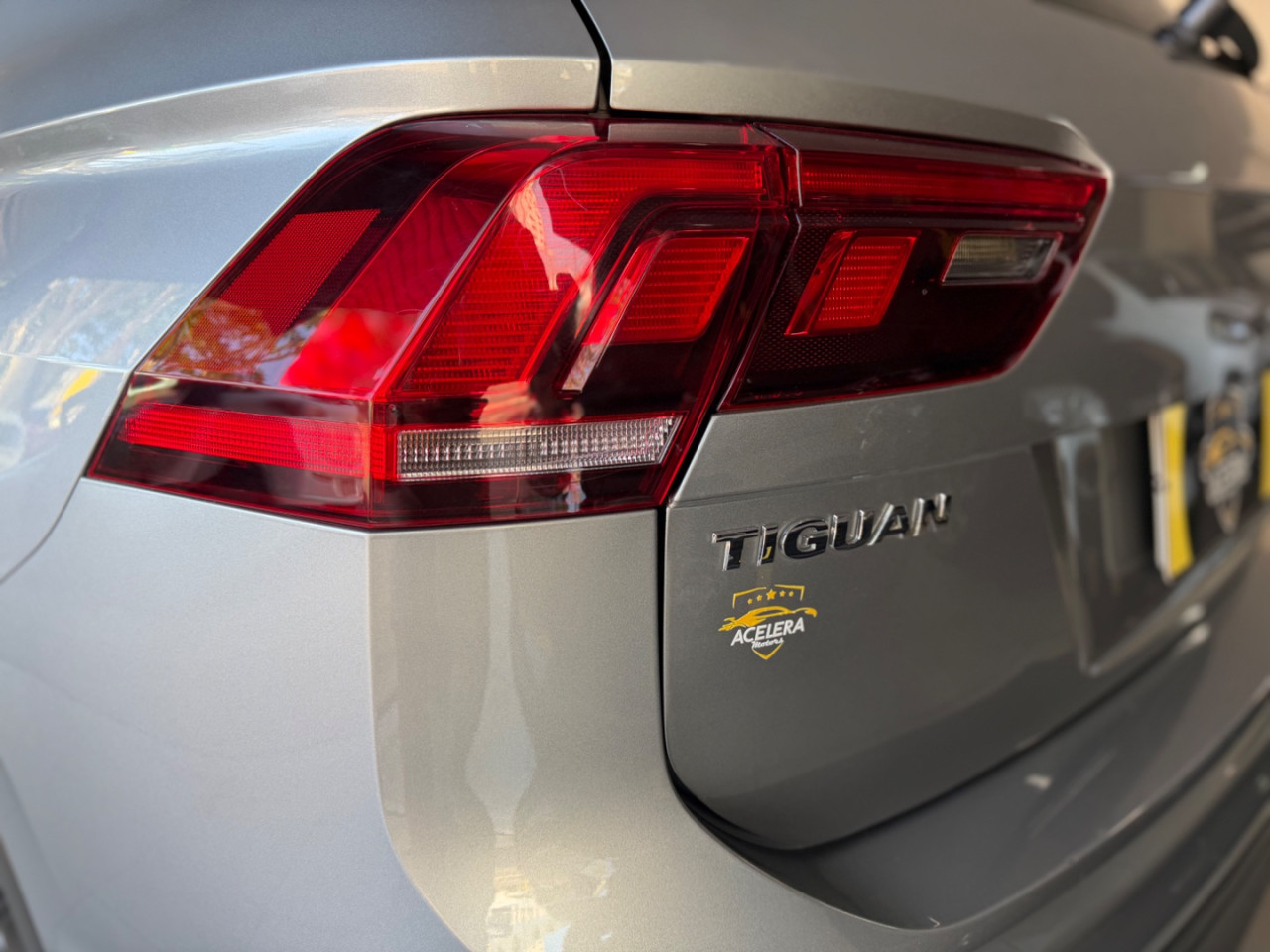 Tiguan 1.4 250 TSI TOTAL FLEX ALLSPACE TURBO AUTOMÁTICO TIPTRONIC