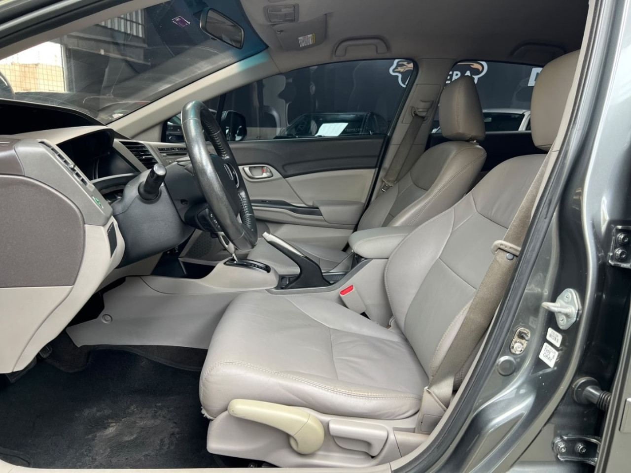 Civic 1.8 16V 4P FLEX LXS AUTOMÁTICO