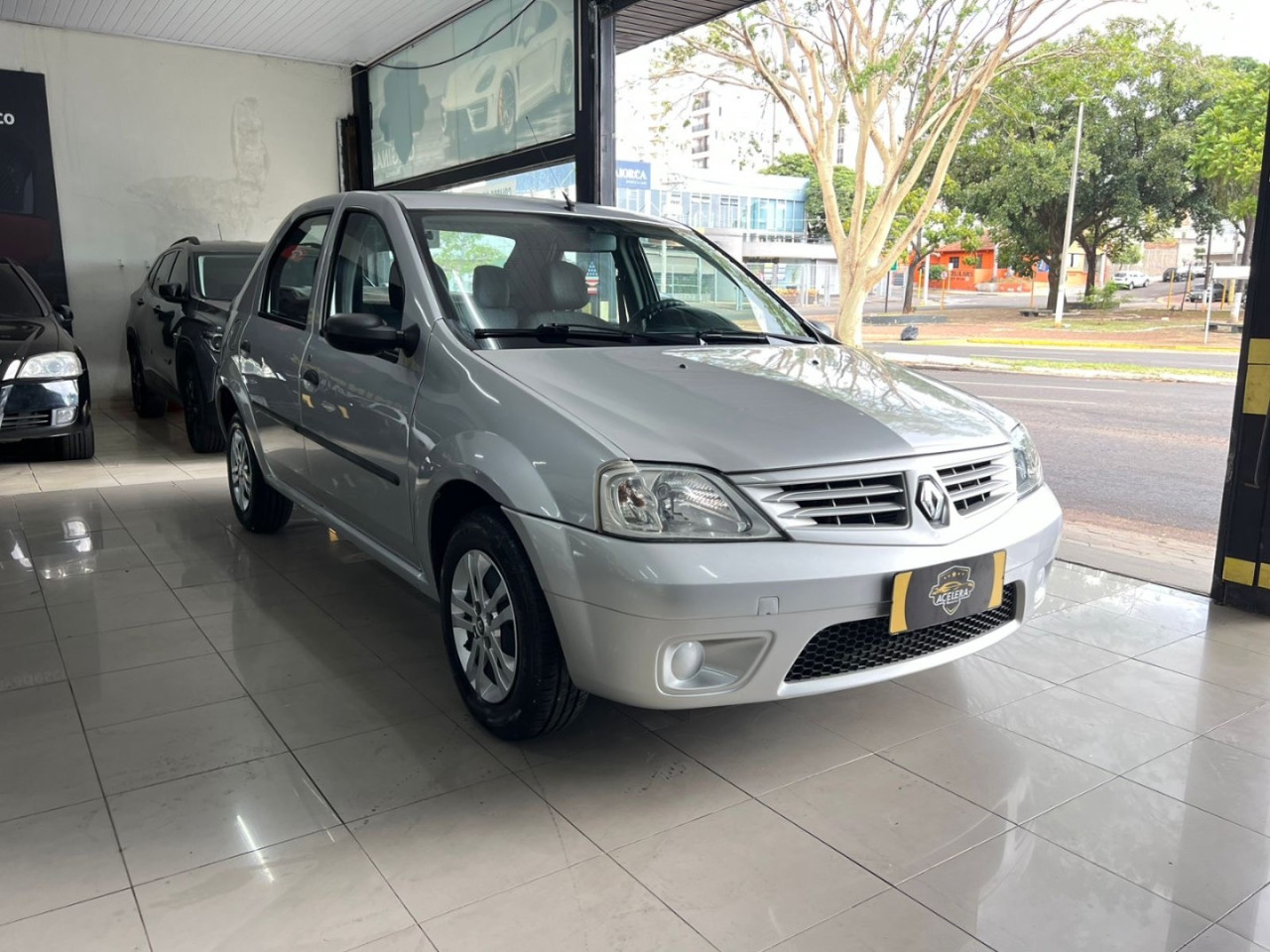 Logan 1.6 16V 4P FLEX EXPRESSION