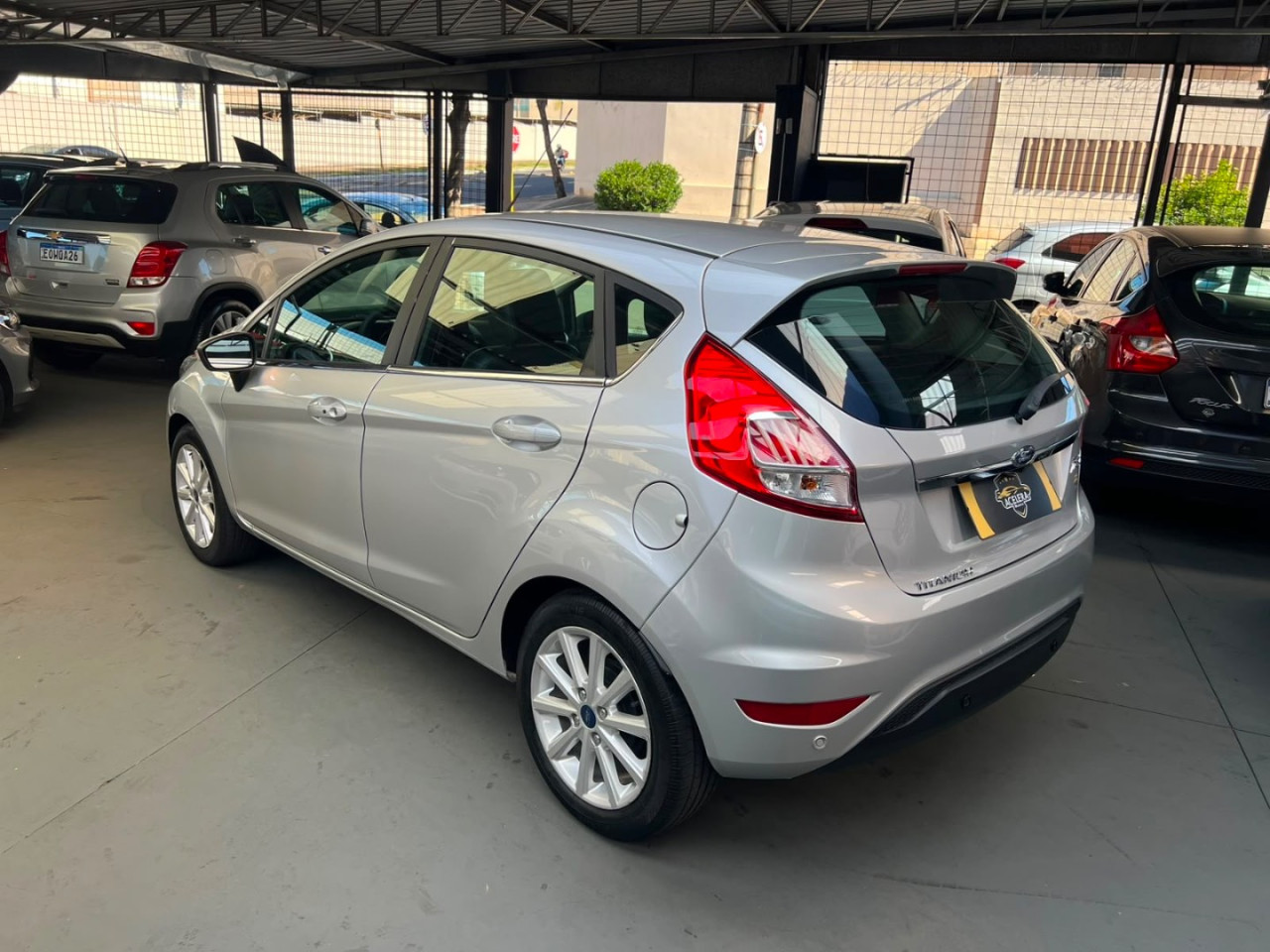 Fiesta Hatch 1.6 4P TITANIUM FLEX AUTOMÁTICO