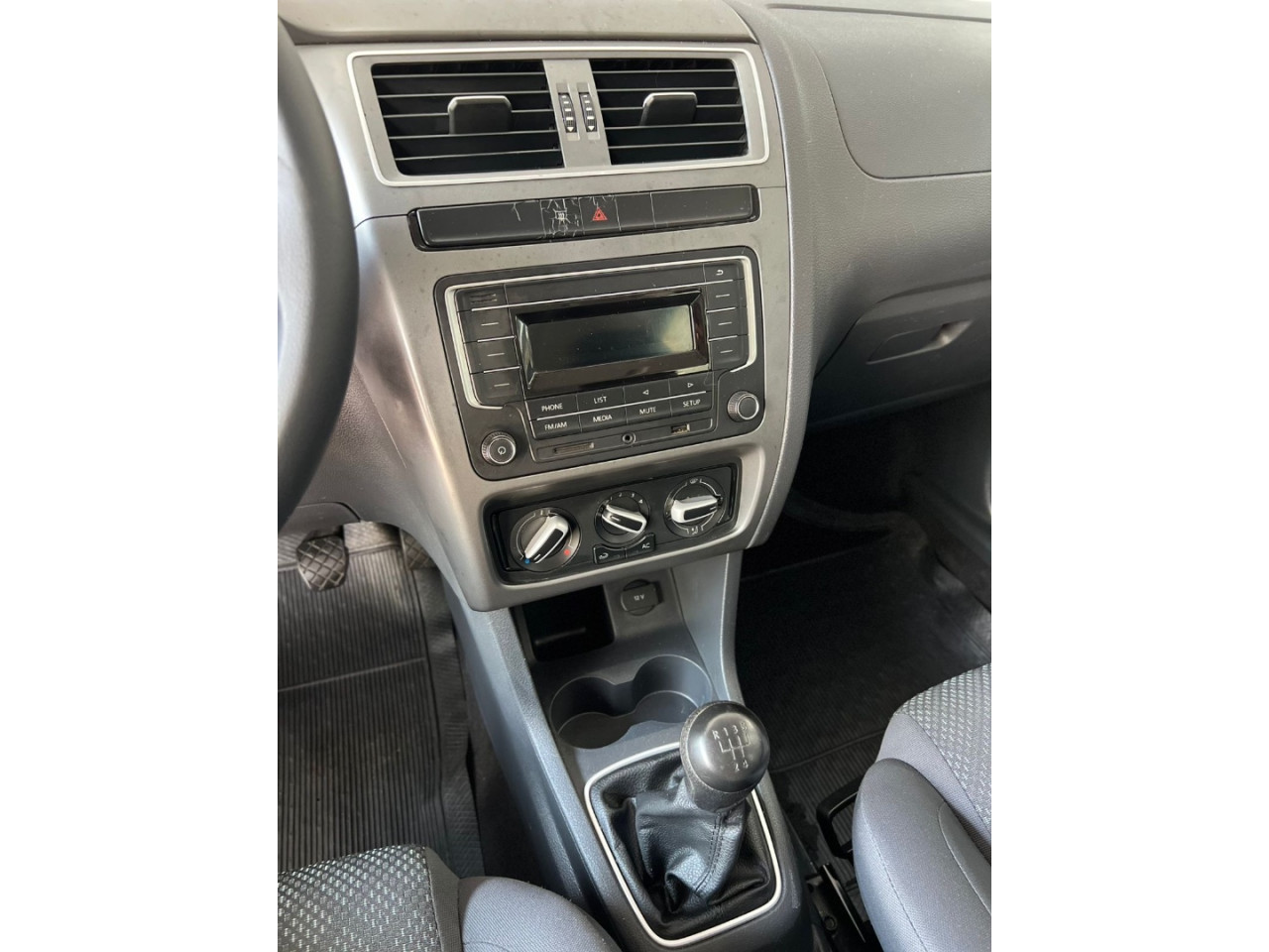 Fox 1.6 4P MSI TRENDLINE FLEX