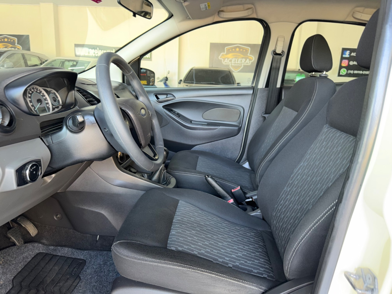 Ka + Sedan 1.5 12V 4P TI-VCT SE FLEX