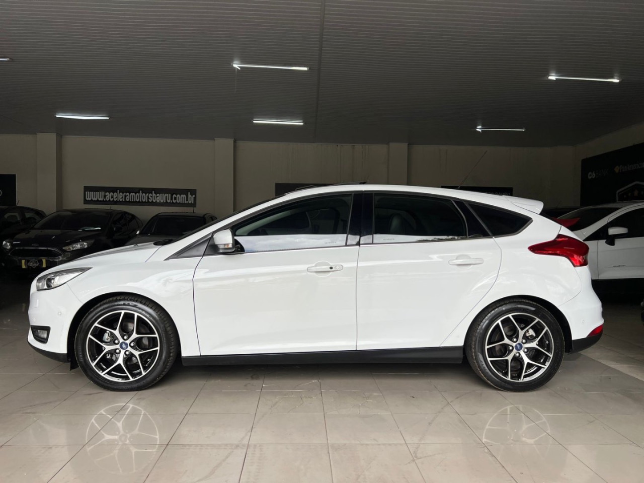 Focus Hatch 2.0 16V 4P TITANIUM PLUS FLEX