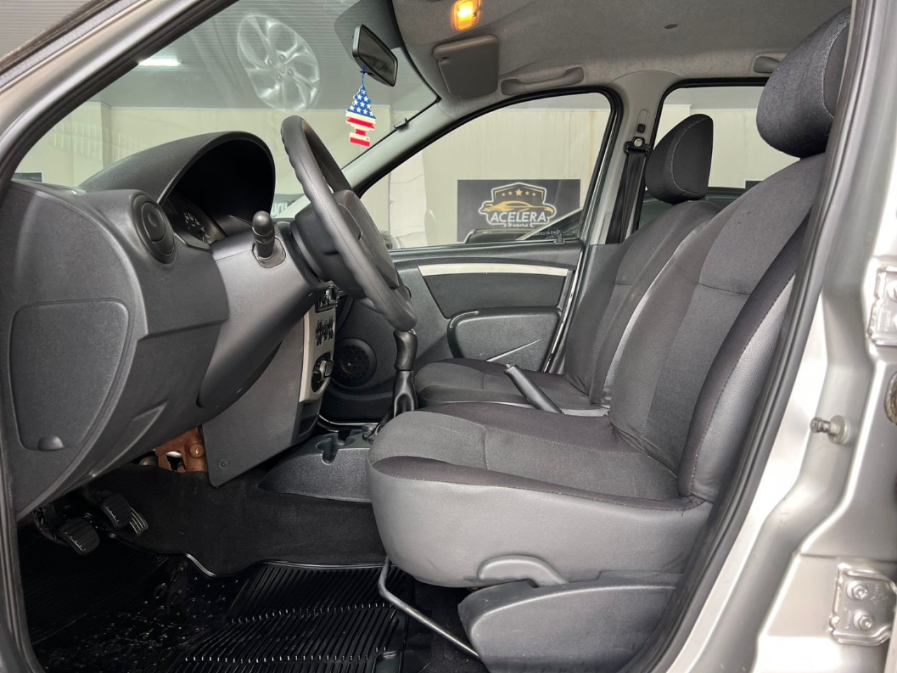 Logan 1.6 16V 4P FLEX EXPRESSION