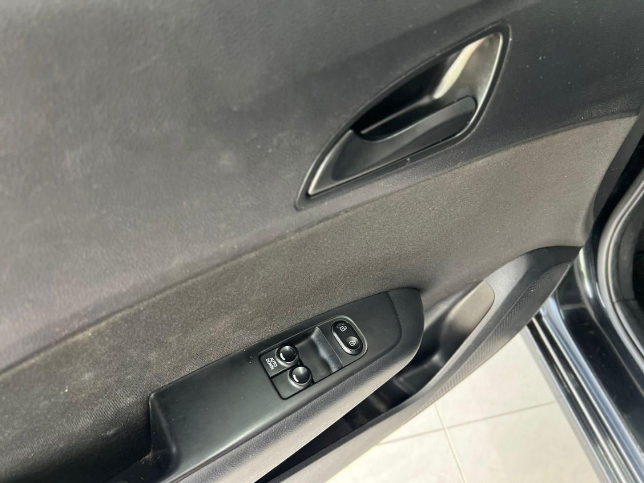 HB 20 Hatch 1.0 12V 4P FLEX UNIQUE