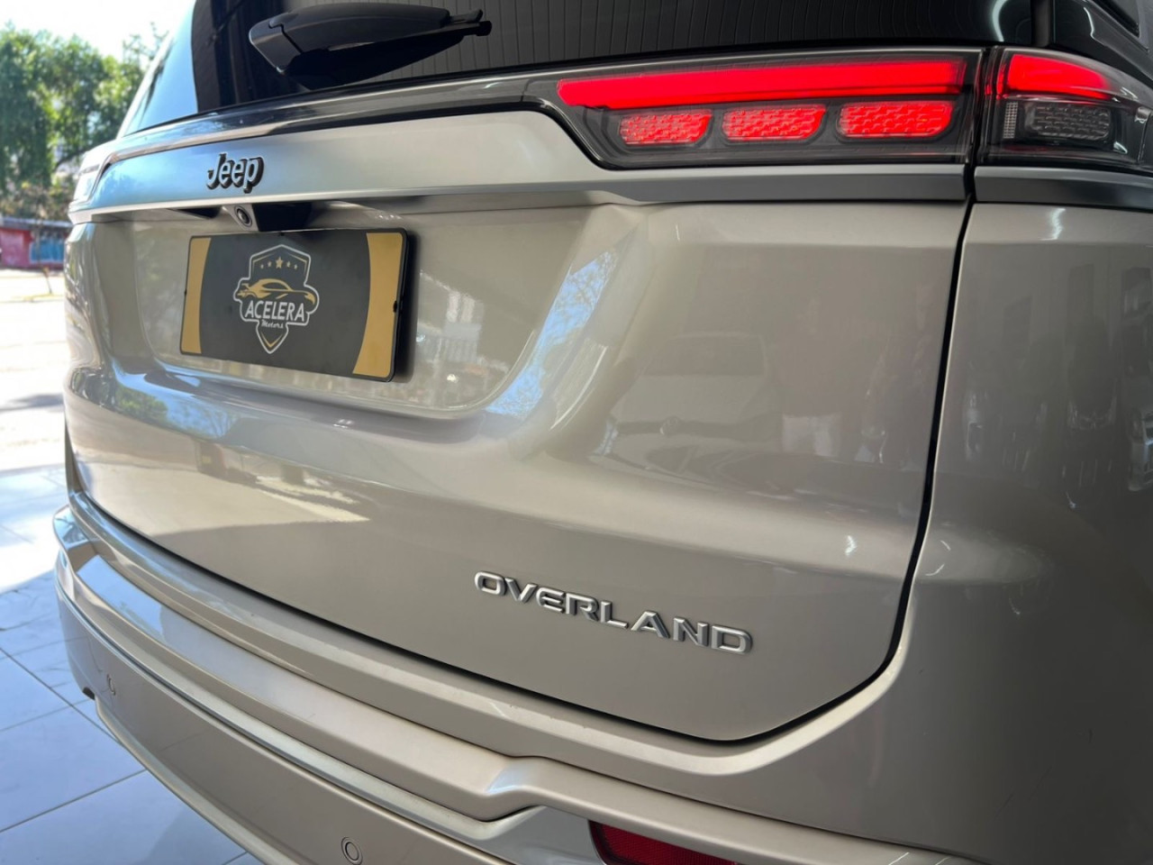 Commander 1.3 16V 4P FLEX T270 OVERLAND TURBO AUTOMÁTICO