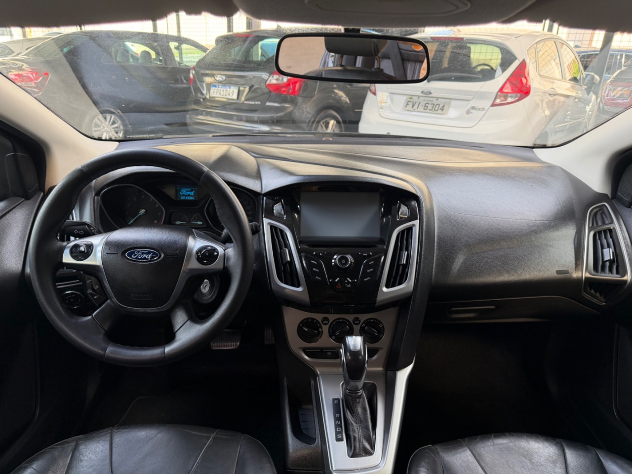 Focus Hatch 1.6 16V 4P FLEX SE POWERSHIFT AUTOMÁTICO