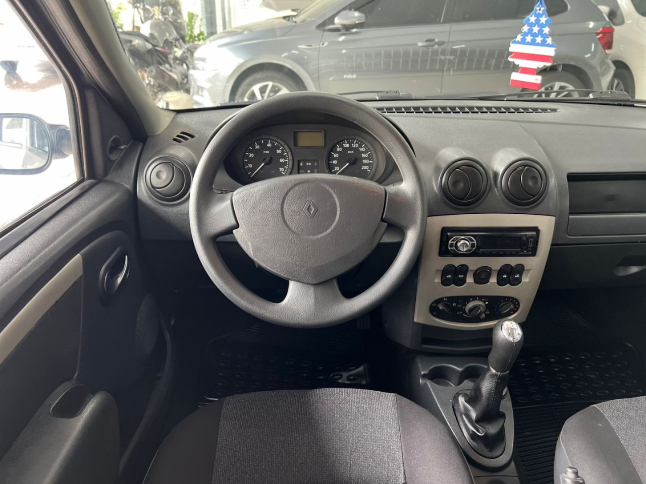 Logan 1.6 16V 4P FLEX EXPRESSION