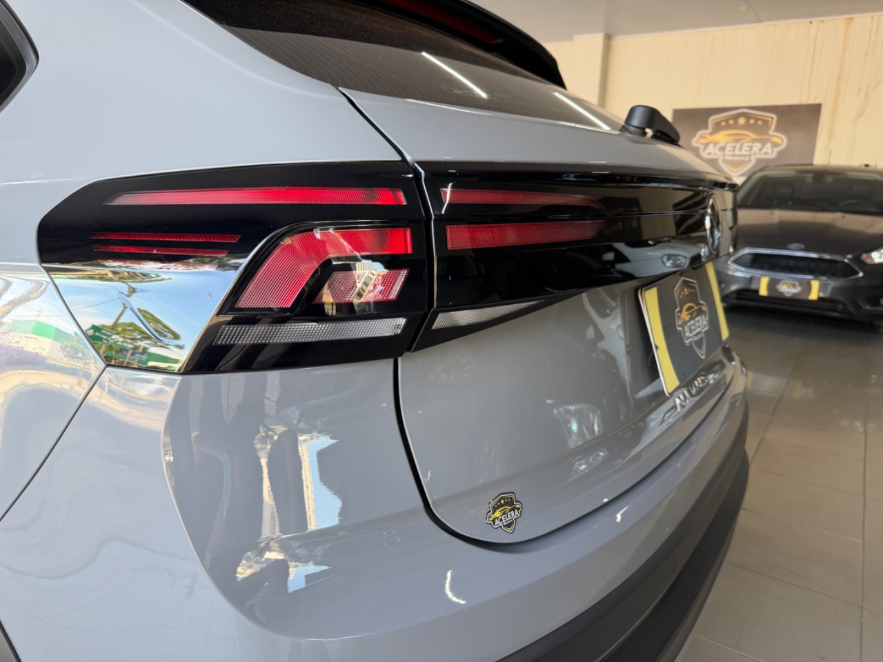 Nivus 1.0 4P FLEX 200 TSI HIGHLINE TURBO AUTOMÁTICO