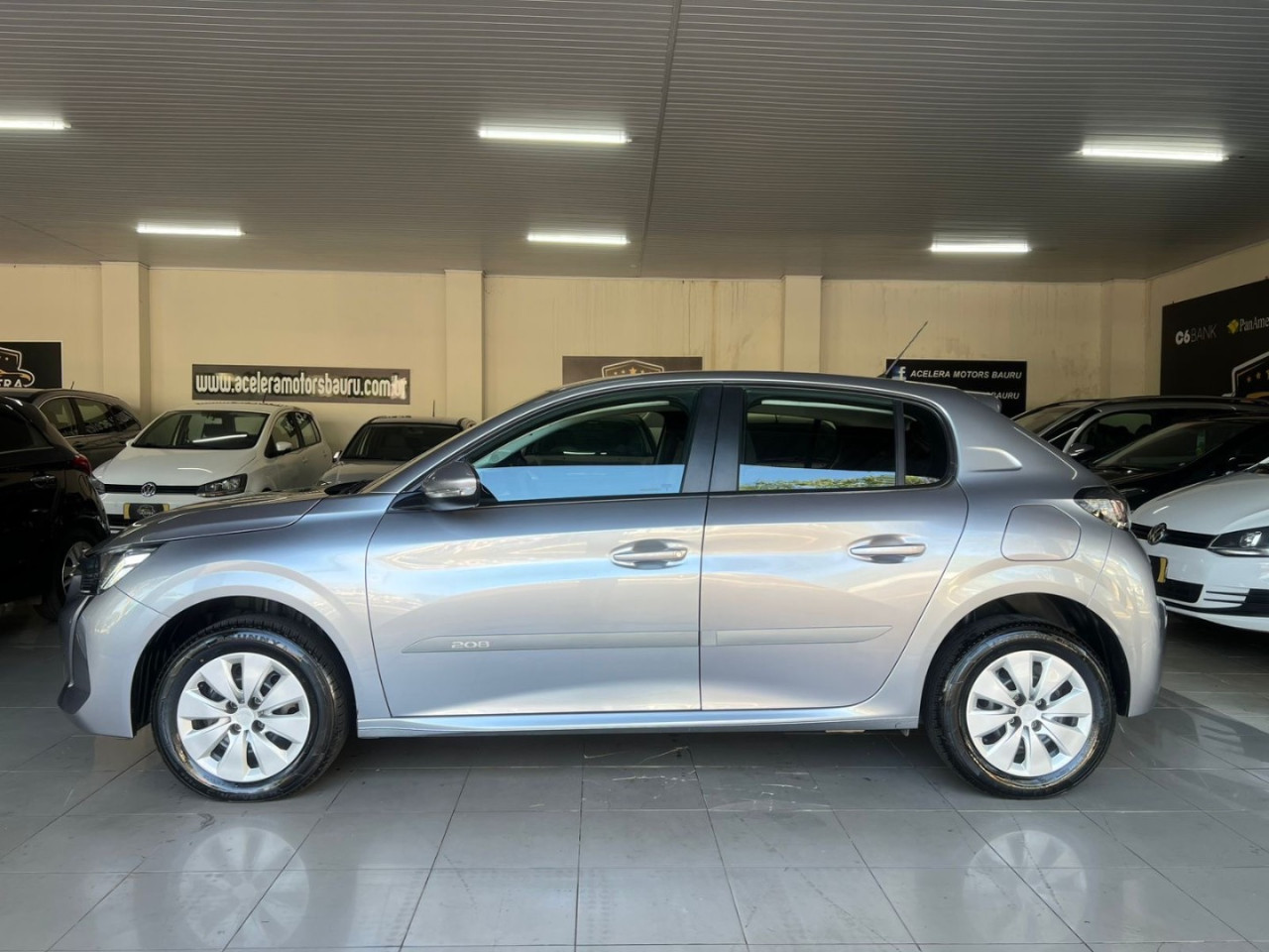 208 1.0 12V 4P FLEX LIKE