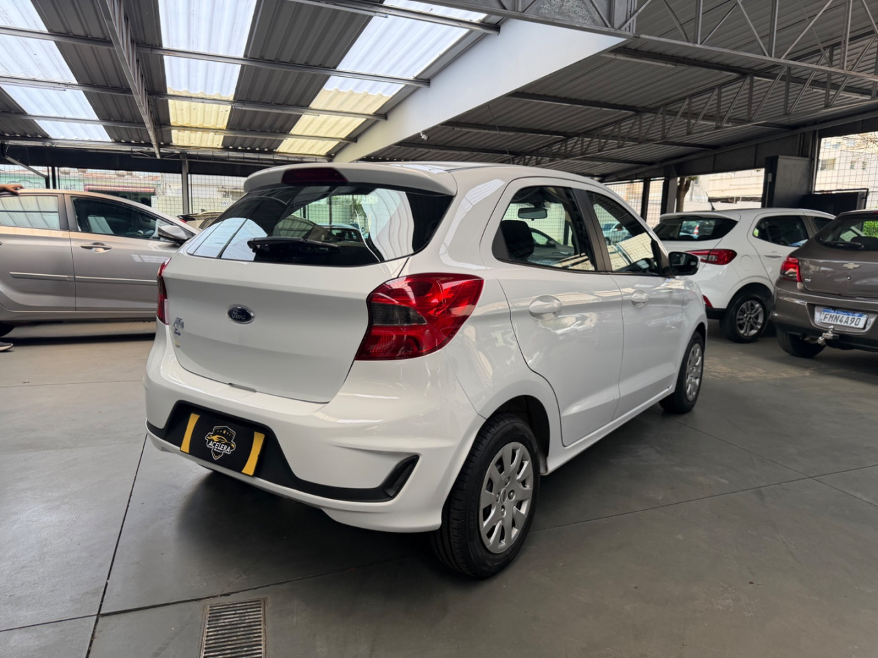 Ka Hatch 1.0 12V 4P TI-VCT SE FLEX