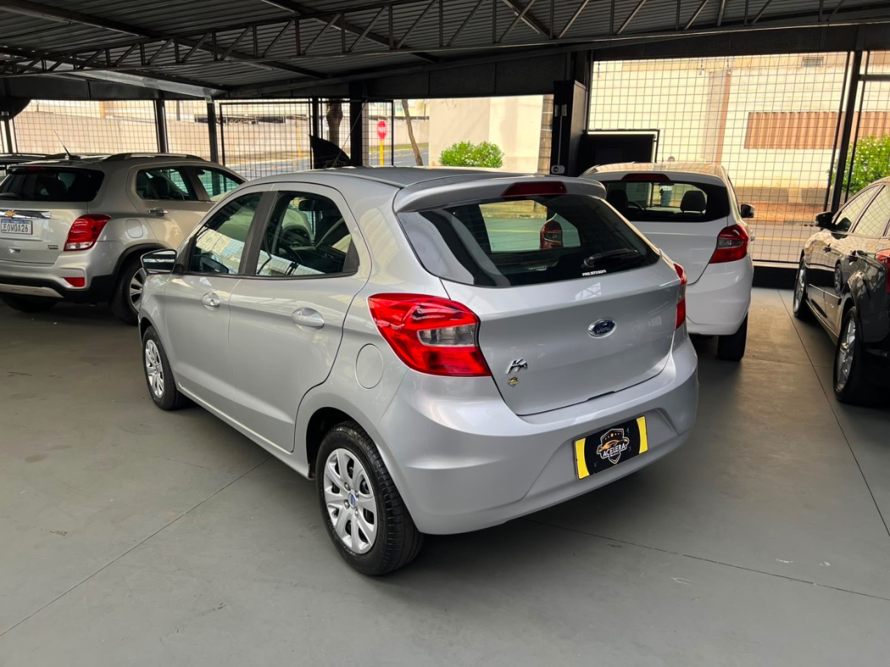 Ka Hatch 1.0 12V 4P TI-VCT SE FLEX