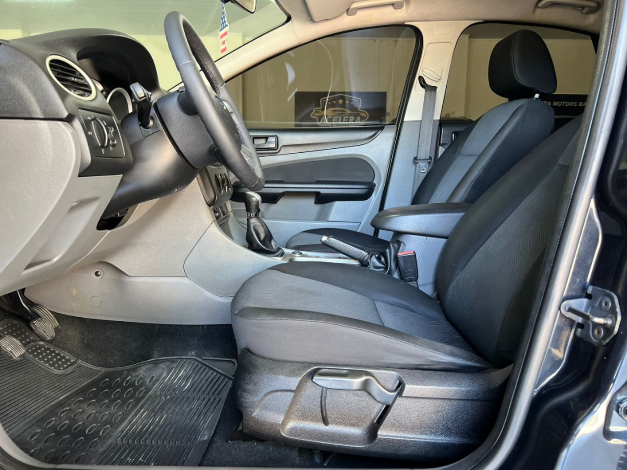 Focus Hatch 1.6 4P GLX FLEX