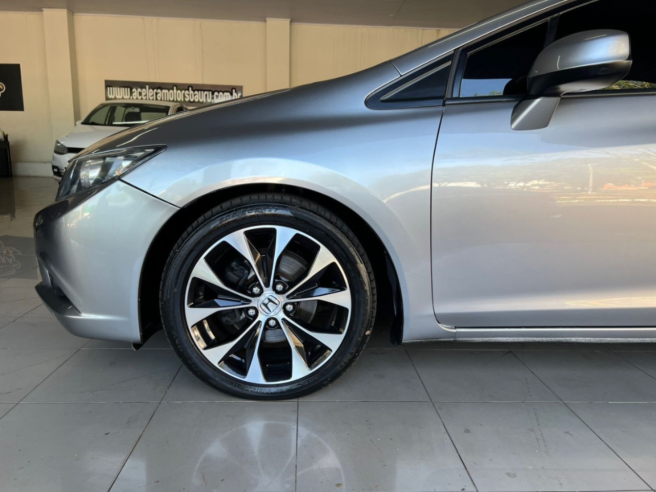 Civic 1.8 16V 4P LXS AUTOMÁTICO