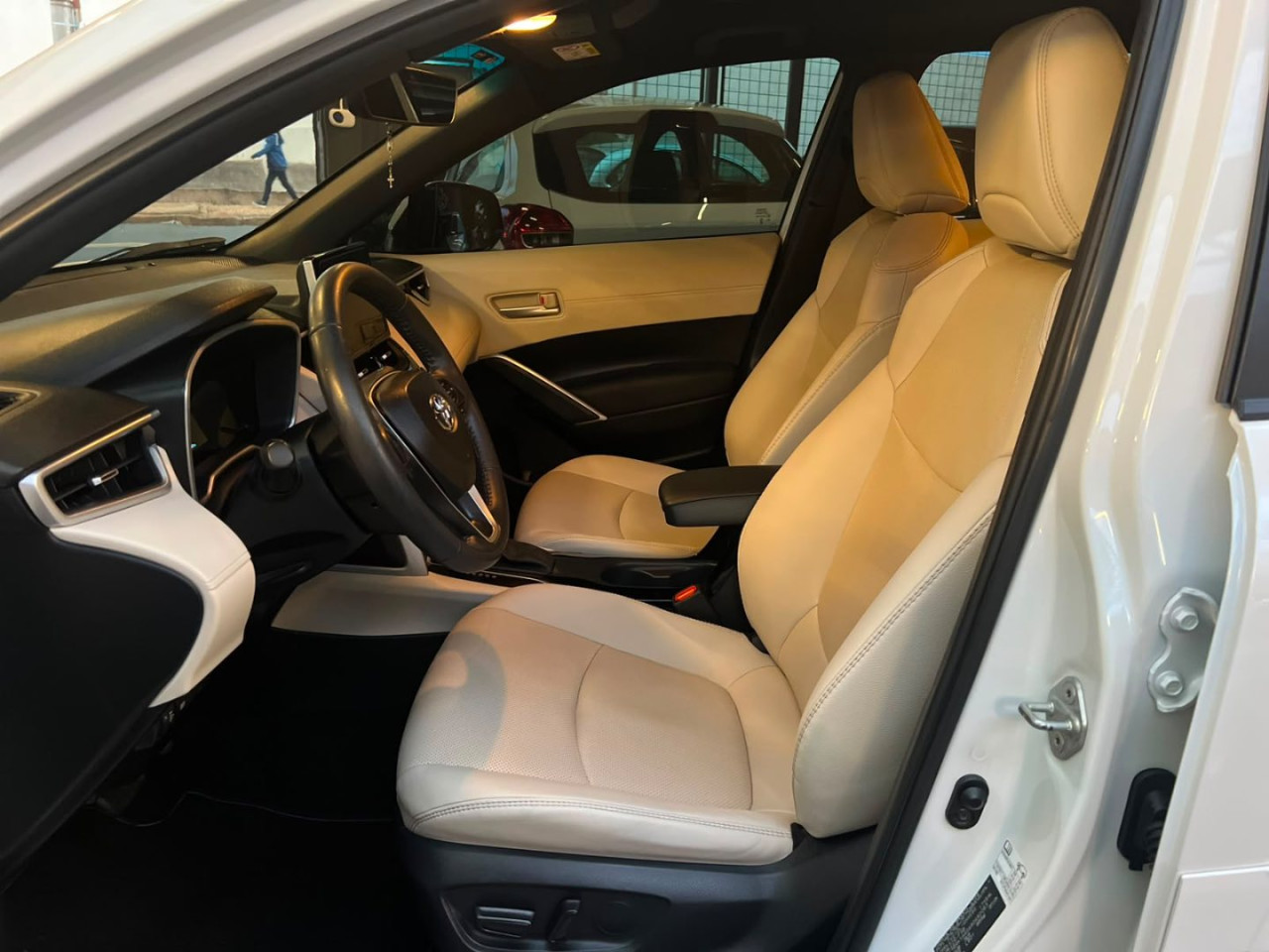 Corolla Cross 1.8 16V 4P FLEX VVT-I HYBRID XRX AUTOMÁTICO CVT