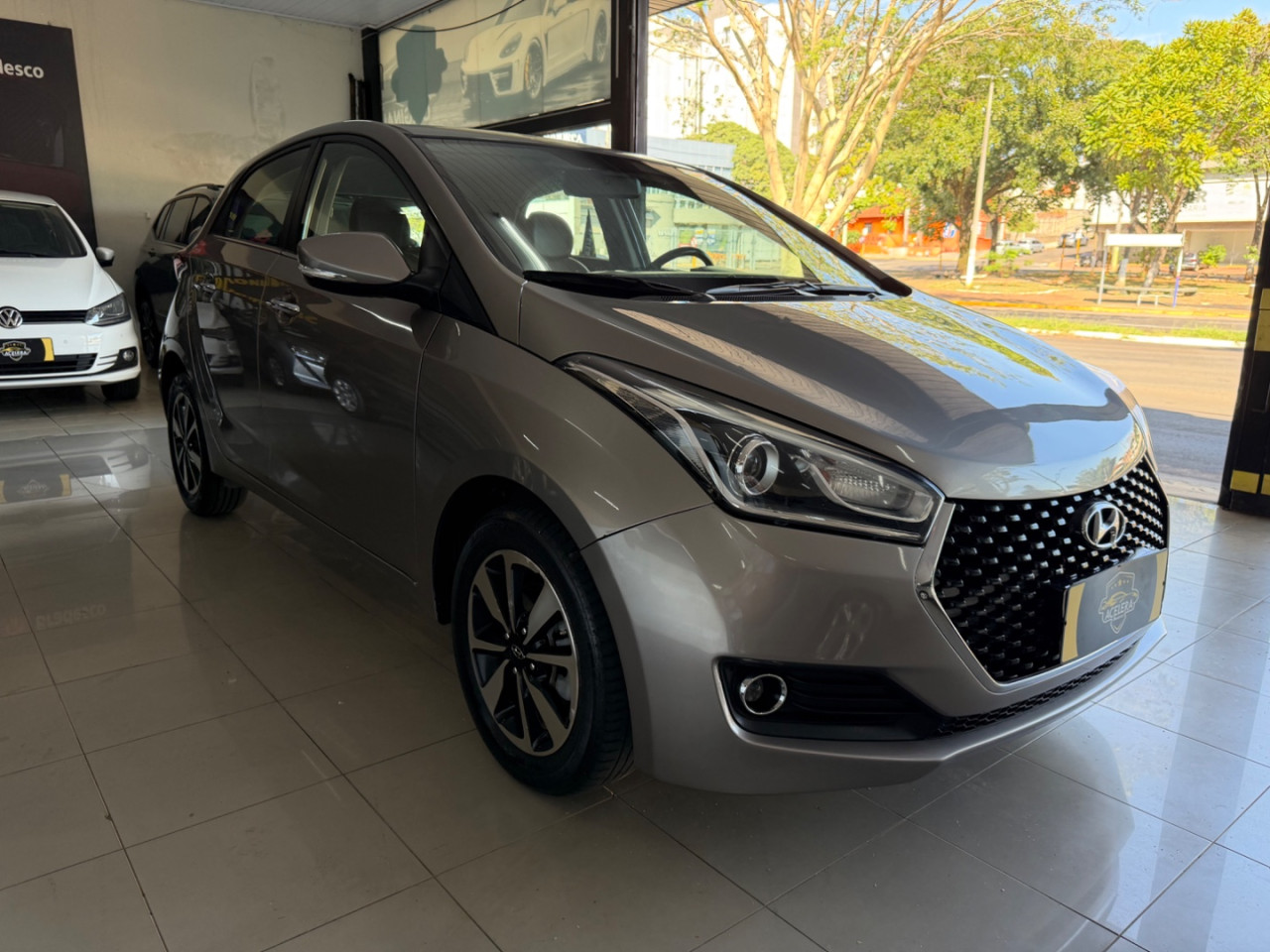 HB 20 Hatch 1.6 16V 4P PREMIUM FLEX AUTOMÁTICO