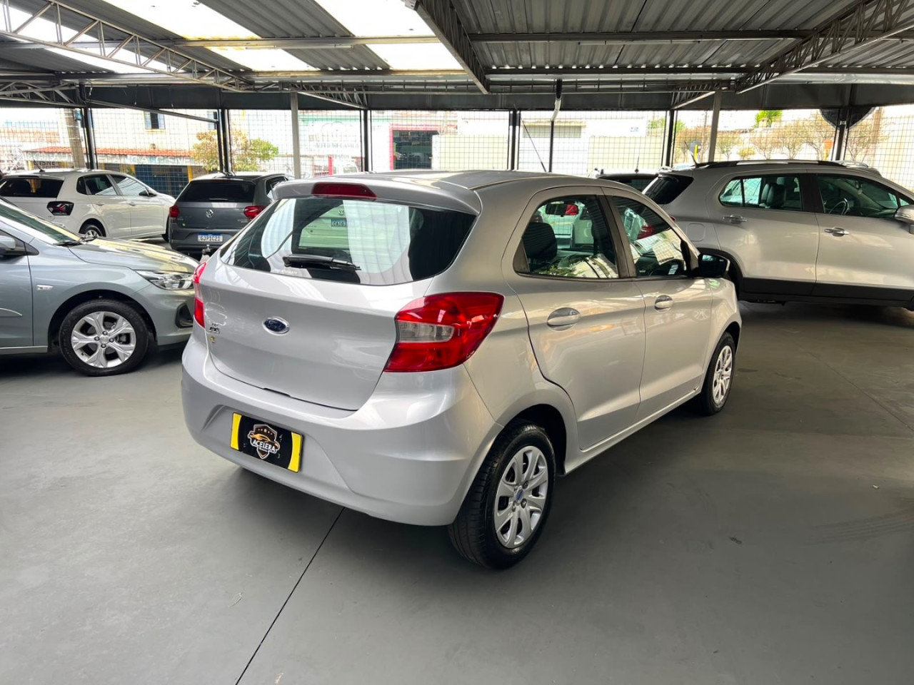 Ka Hatch 1.0 12V 4P TI-VCT SE FLEX