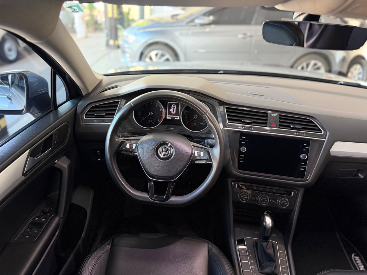 Tiguan 1.4 250 TSI TOTAL FLEX ALLSPACE TURBO AUTOMÁTICO TIPTRONIC