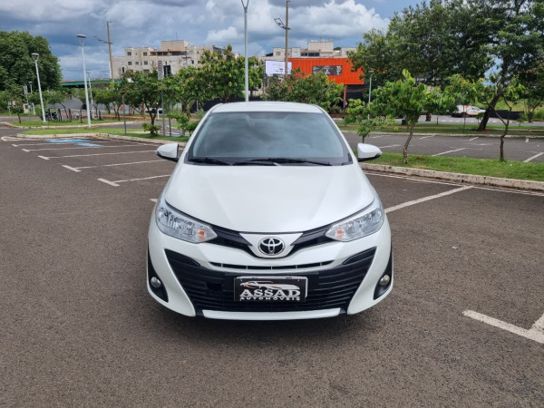 Yaris Sedan 1.5 XL CVT (FLEX)