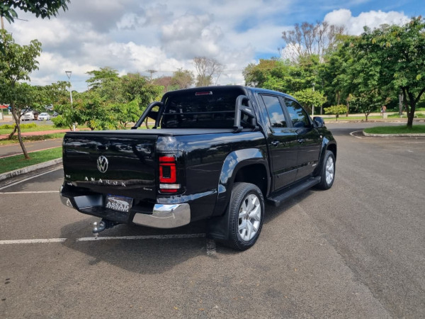 VOLKSWAGEN Amarok HIGHLINE 3.0 CD 4X4 TDI (AUT)