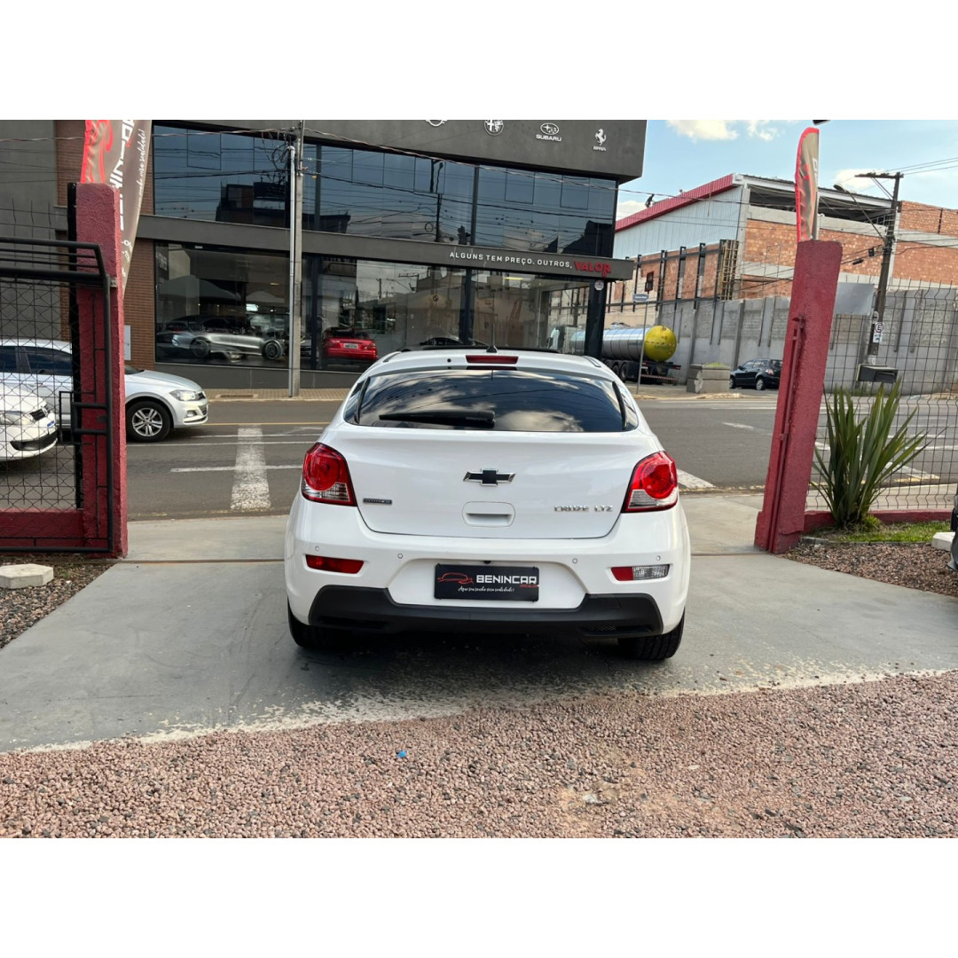 Cruze Hatch 1.8 16V 4P LTZ SPORT6 FLEX AUTOMÁTICO