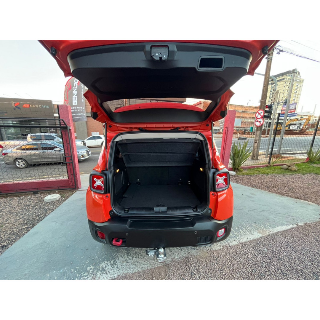 Renegade 2.0 16V 4P TURBO DIESEL TRAILHAWK 4X4 AUTOMÁTICO