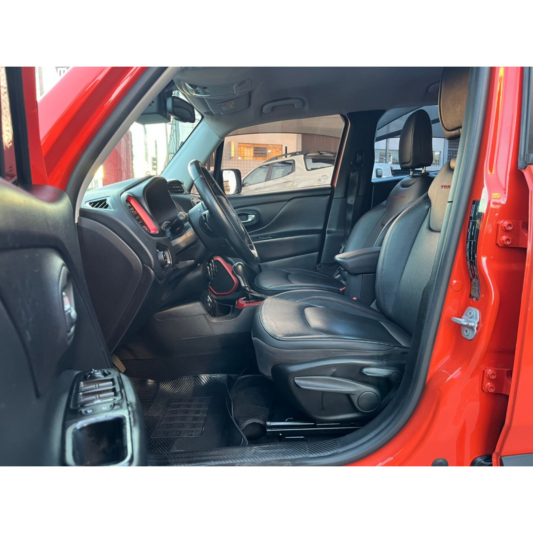 Renegade 2.0 16V 4P TURBO DIESEL TRAILHAWK 4X4 AUTOMÁTICO