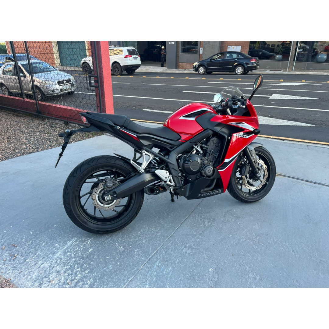 HONDA CBR 650 F Modelo sem Versão