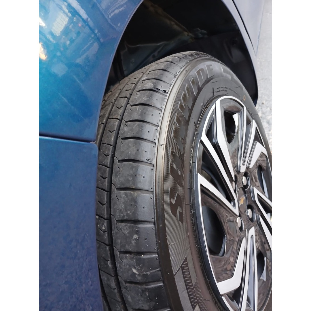 CHEVROLET Onix Hatch 1.0 4P FLEX LT