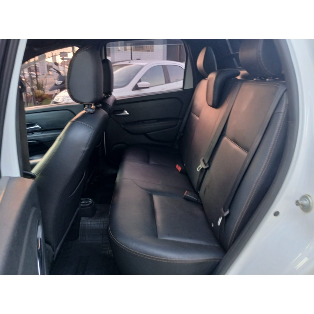 RENAULT Duster Oroch 1.3 16V 4P OUTSIDER TURBO TCe AUTOMÁTICO CVT