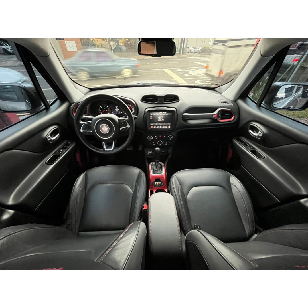 JEEP Renegade 2.0 16V 4P TURBO DIESEL TRAILHAWK 4X4 AUTOMÁTICO