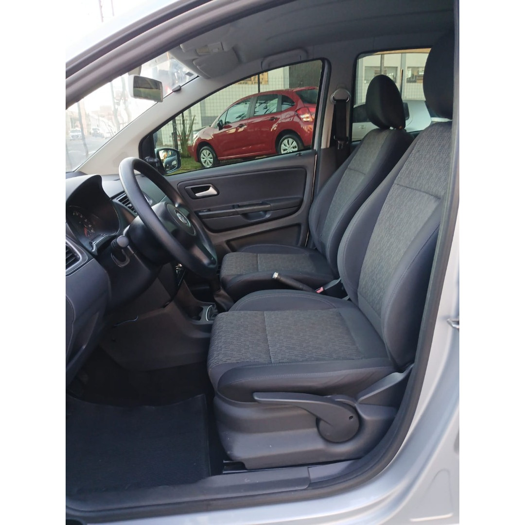 VOLKSWAGEN Fox 1.0 4P FLEX