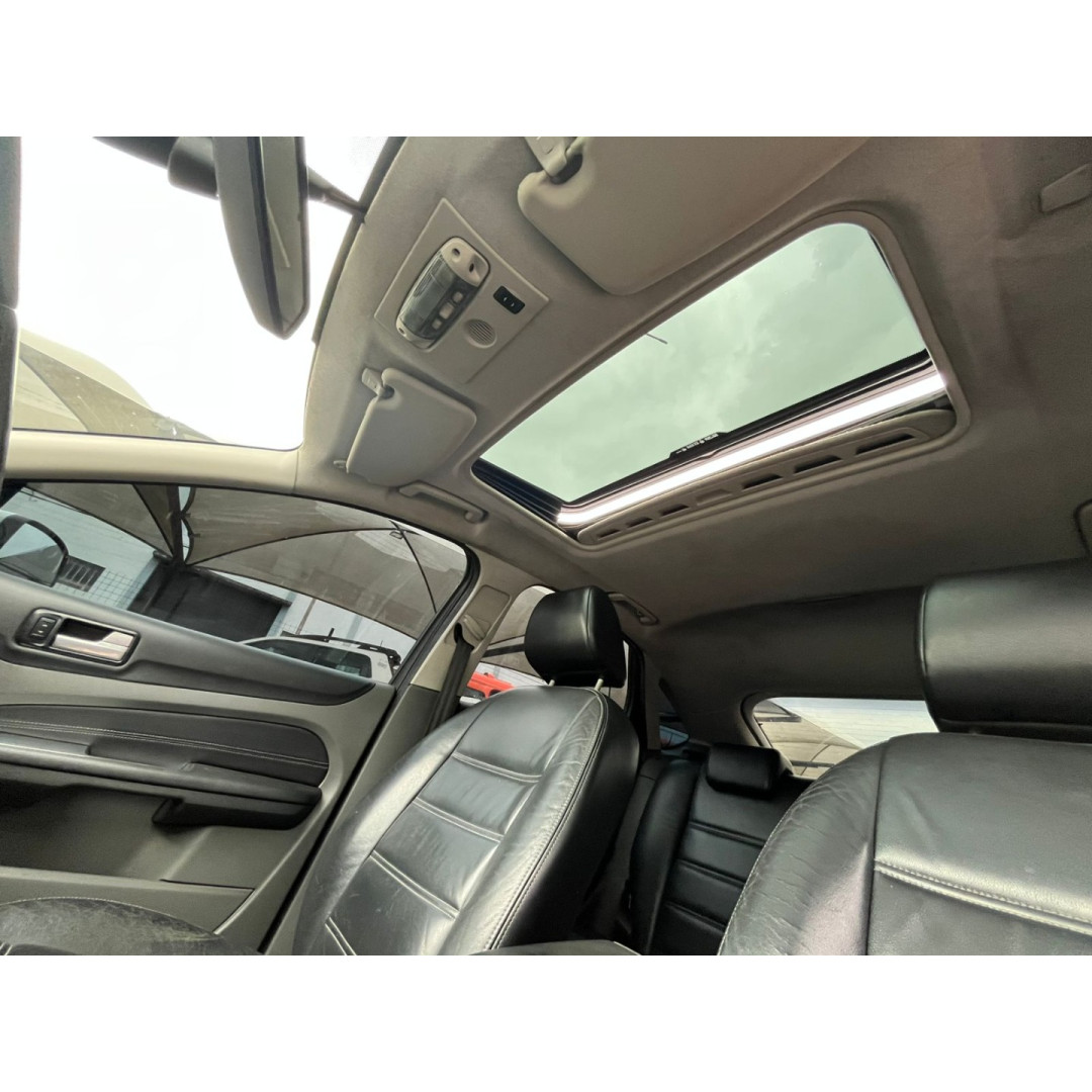 FORD Focus Hatch 2.0 16V 4P FLEX TITANIUM AUTOMÁTICO