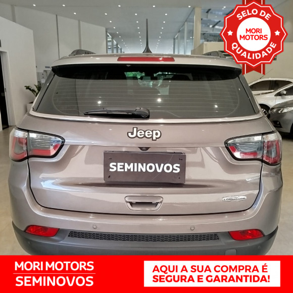 Compass 2.0 16V 4P LONGITUDE FLEX AUTOMÁTICO