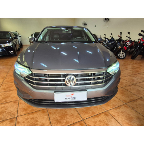 VOLKSWAGEN Jetta 1.4 4P 250 TSI TURBO CONFORTLINE AUTOMÁTICO