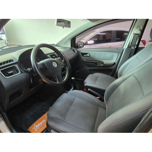 VOLKSWAGEN Fox 1.6 4P TREND FLEX