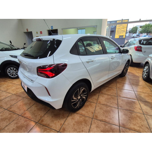 CHEVROLET Onix Hatch 1.0 4P FLEX LT2