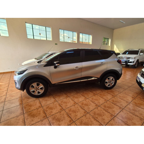 RENAULT Captur 1.6 16V 4P FLEX SCE LIFE X-TRONIC CVT