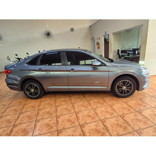 VOLKSWAGEN Jetta 1.4 4P 250 TSI TURBO CONFORTLINE AUTOMÁTICO