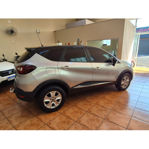 RENAULT Captur 1.6 16V 4P FLEX SCE LIFE X-TRONIC CVT