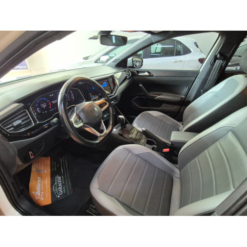 VOLKSWAGEN Nivus 1.0 4P FLEX 200 TSI HIGHLINE TURBO AUTOMÁTICO